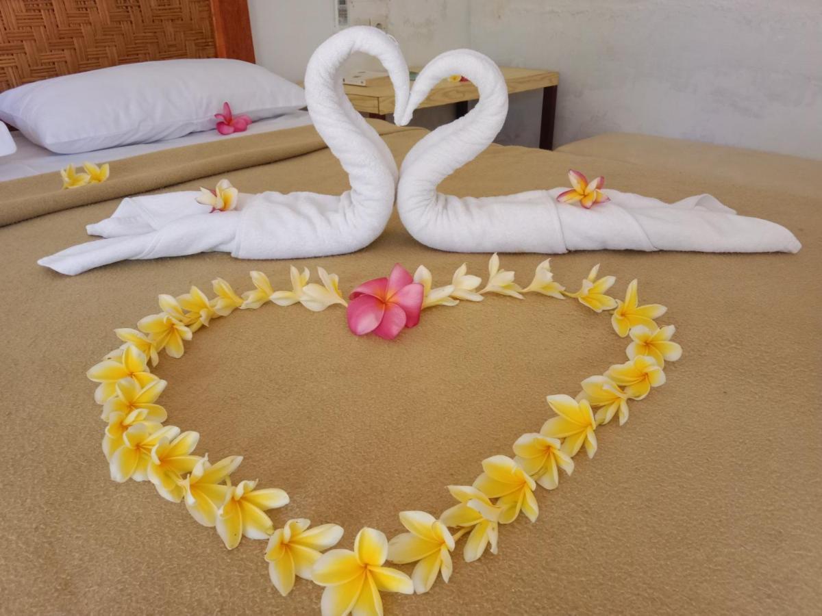 Taman Menjangan Homestay By Snorkelingmenjangan Banyuwedang Екстериор снимка