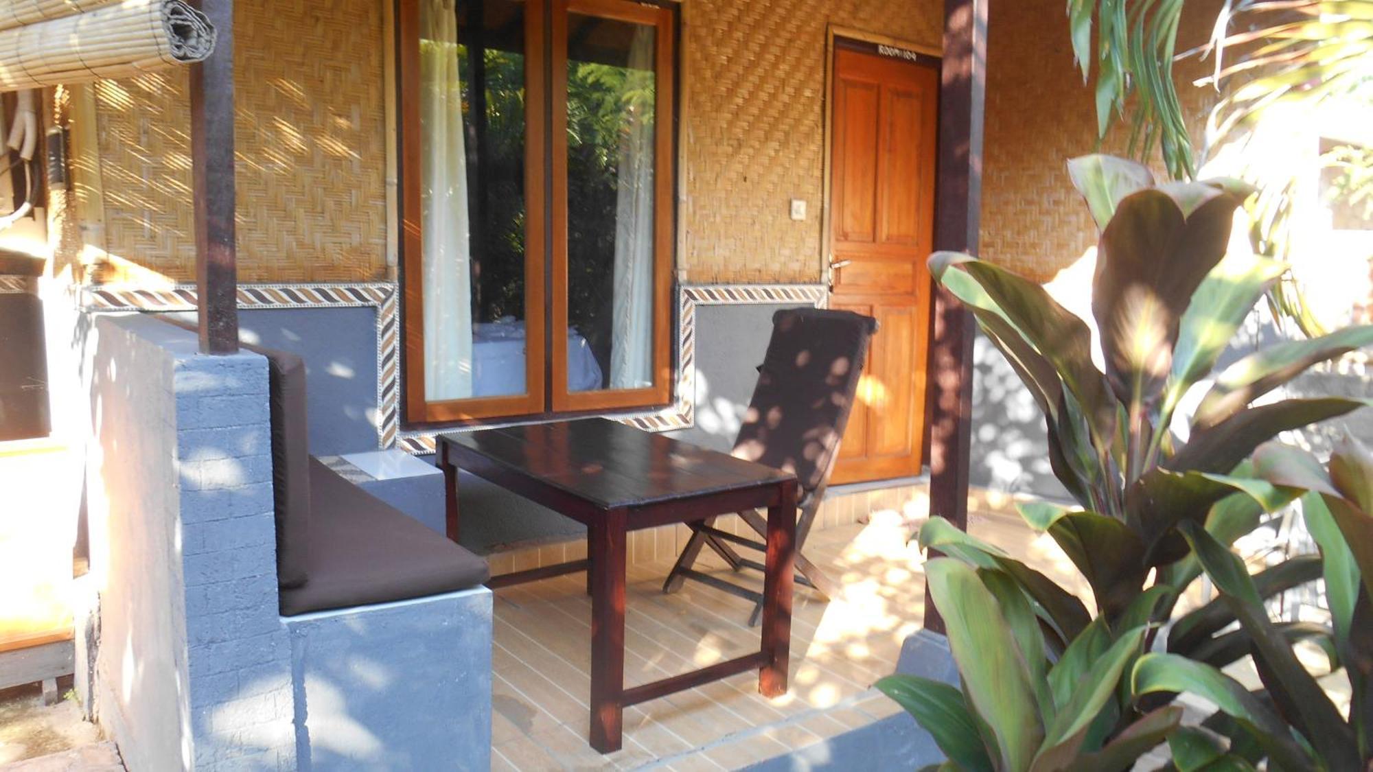 Taman Menjangan Homestay By Snorkelingmenjangan Banyuwedang Екстериор снимка