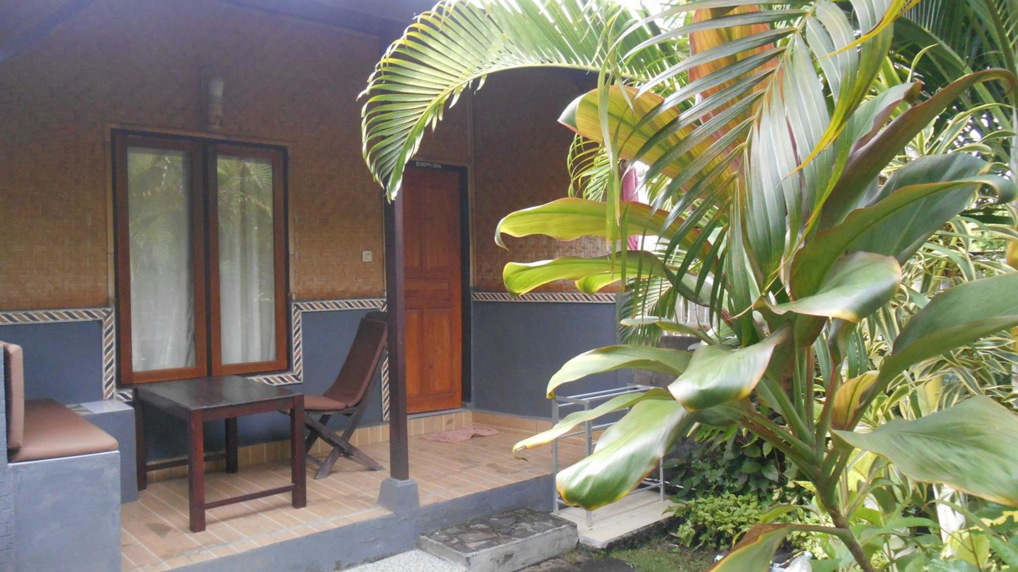 Taman Menjangan Homestay By Snorkelingmenjangan Banyuwedang Екстериор снимка