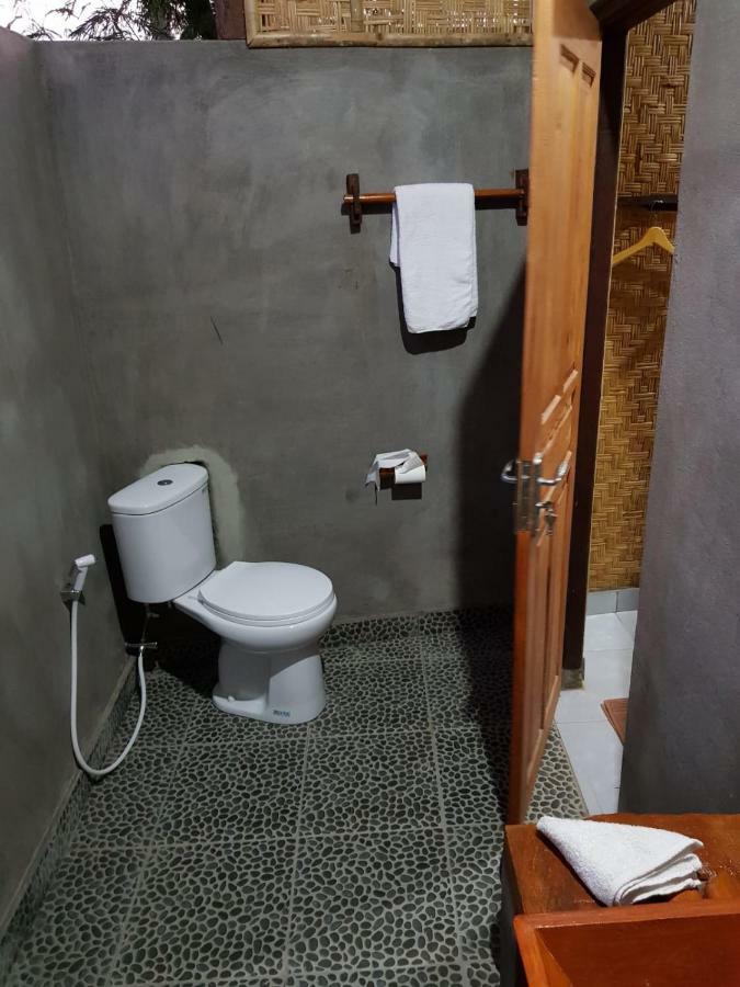 Taman Menjangan Homestay By Snorkelingmenjangan Banyuwedang Екстериор снимка